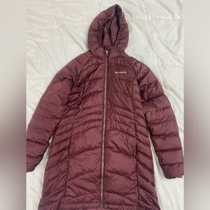 Womens Columbia long puffer large